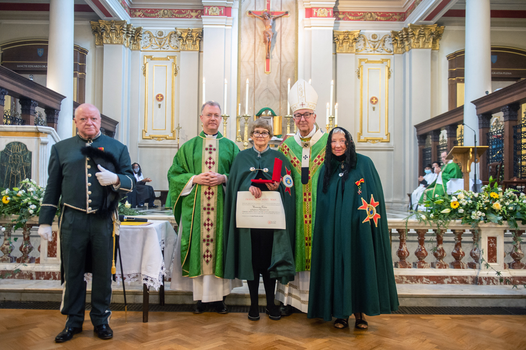 Investiture of Veronica Fulton